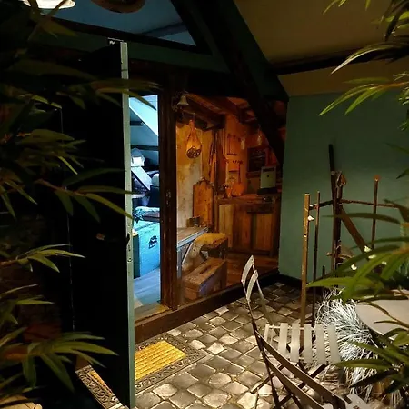 Bed and breakfast Wood, Food &