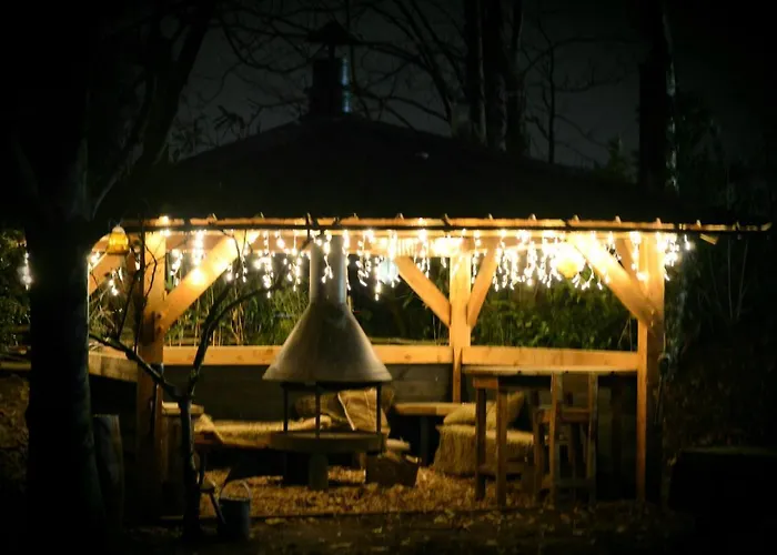 Wood, Food & Nocleg ze śniadaniem