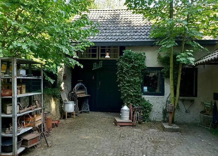 Wood, Food & Couette-café 3*