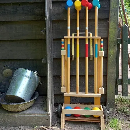 Wood, Food & Bed & Breakfast Alphen (North Brabant)